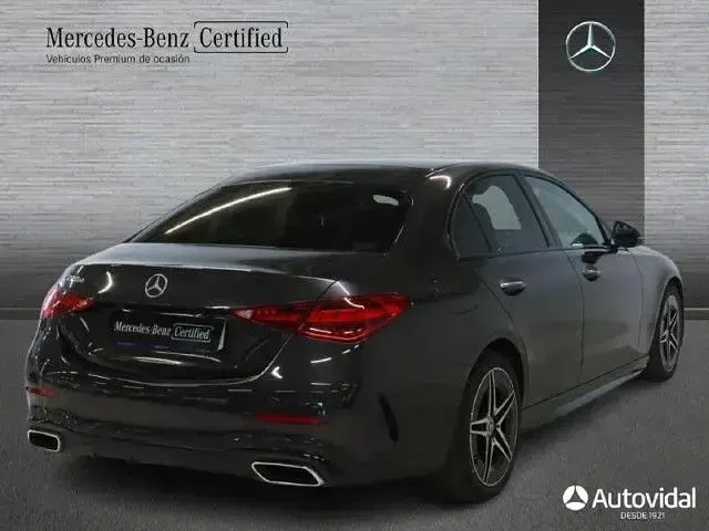 Usado Mercedes C220 200 CV (147 kW) 2023 Gris grafito
