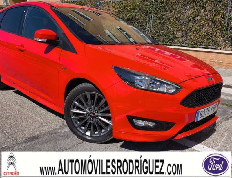 Rojo Usado 2018 Ford Focus ST-Line Utilitario | 12.900 € (Precio justo) - Imagen 1/4