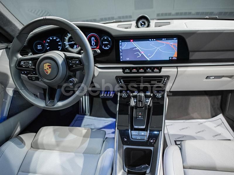 Usado Porsche 911 Turbo S 650 CV (478 kW) 2021 Gris / plata Coupe