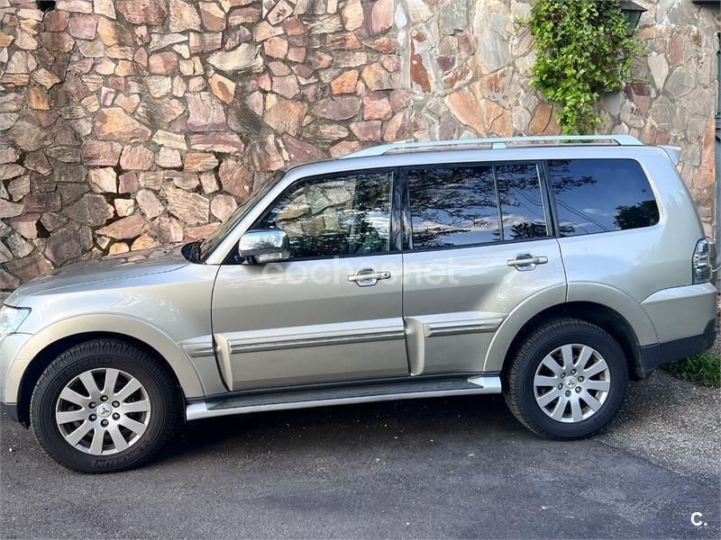 Beige Usado 2008 Mitsubishi Montero SUV | 15.000 € (Super precio) - Imagen 1/4
