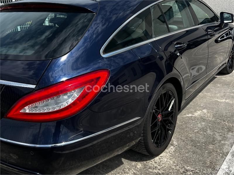 Usado Mercedes CLS350 Shooting Brake 265 CV (194 kW) 2013 Negro Familiar
