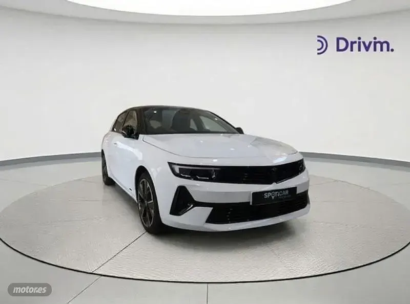 Usado Opel Astra 114 kW (156 CV) 2023 Blanco Utilitario