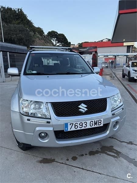 Usado Suzuki Grand Vitara 129 CV (94 kW) 2009 Gris / plata SUV