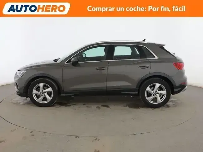 Używany Audi Q3 Advanced 150 KM (110 kW) 2023 Szary SUV