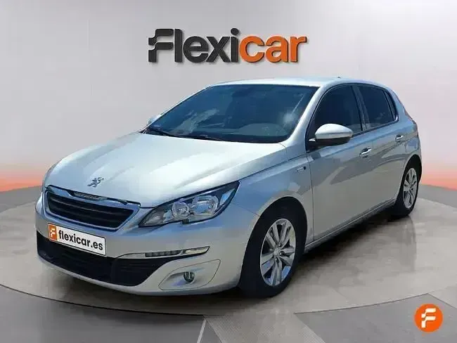 Usado Peugeot 308 Active 110 CV (80 kW) 2020 Gris