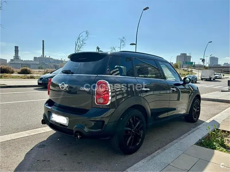 Usado Mini Cooper S Countryman 190 CV (139 kW) 2017 Gris / plata SUV