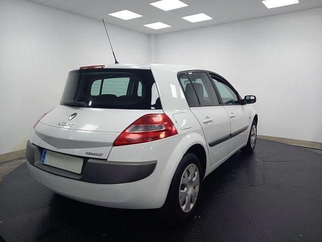 Usado Renault Mégane II Authentique 90 CV (66 kW) 2006 Blanco Utilitario