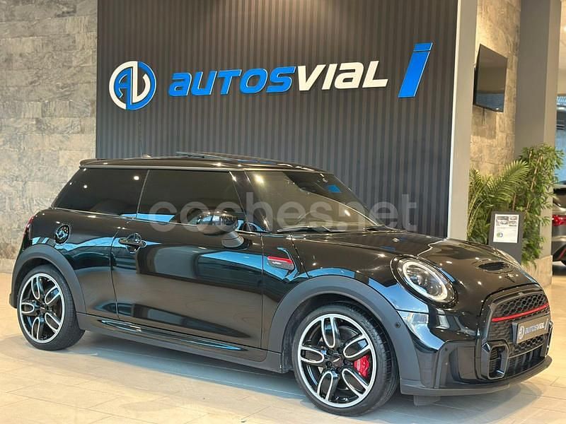 Usado Mini John Cooper Works 231 CV (169 kW) 2023 Negro Utilitario