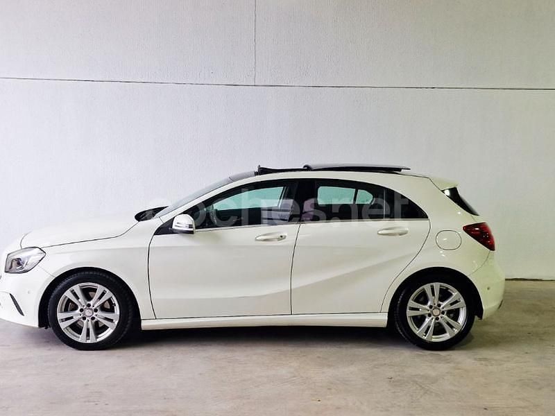 Usado Mercedes A200 Style 136 CV (100 kW) 2016 Blanco Berlina