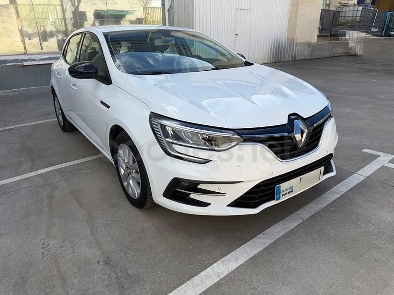 Usado Renault Mégane IV Techno 115 CV (84 kW) 2024 Blanco Berlina