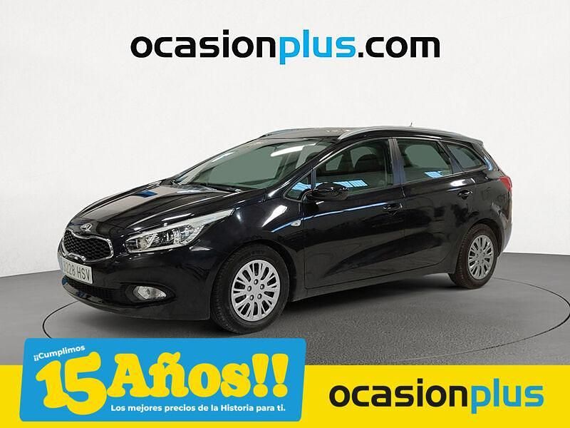 Negro Usado 2013 Kia Ceed Launch Edition Utilitario | 8200 € (Buen precio) - Imagen 1/4