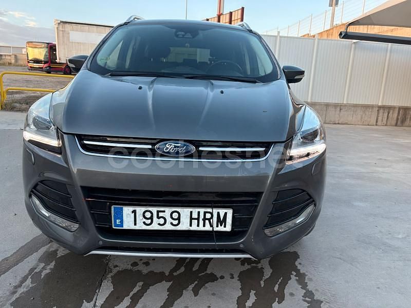Gris / plata Usado 2013 Ford Kuga Titanium SUV | 8999 € (Precio justo) - Imagen 1/4