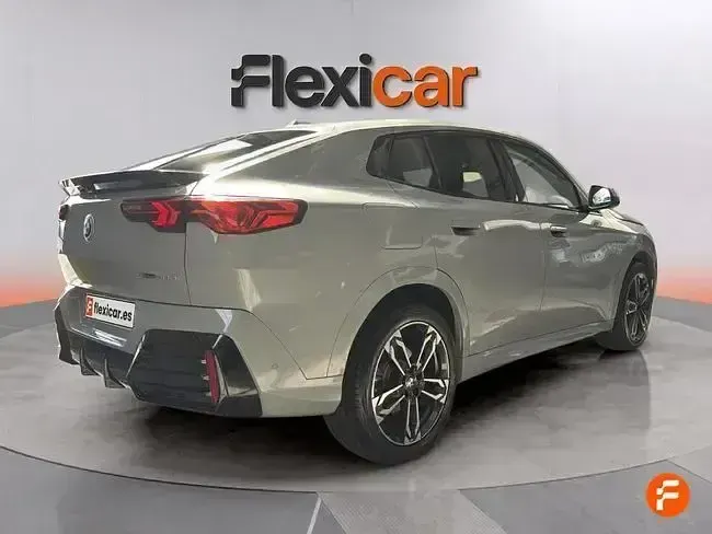 Usado BMW X2 163 CV (119 kW) 2025 Gris / plata SUV