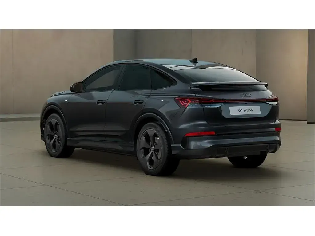 Nuevo Audi Q4 Sportback e-tron S-Line 250 kW (340 CV) 2026 Gris tambora SUV