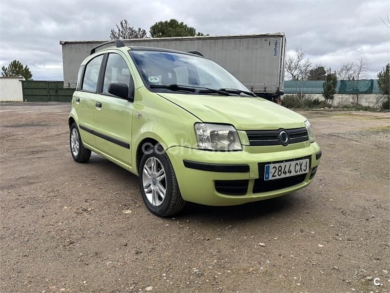 Usado Fiat Panda Dynamic 60 CV (44 kW) 2004 Verde Utilitario