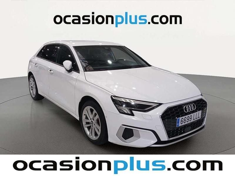Usado Audi A3 Sportback Advanced 110 CV (80 kW) 2020 Blanco Utilitario