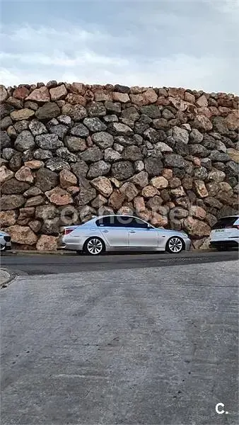Usado BMW 525 163 CV (119 kW) 2004 Gris / plata Berlina
