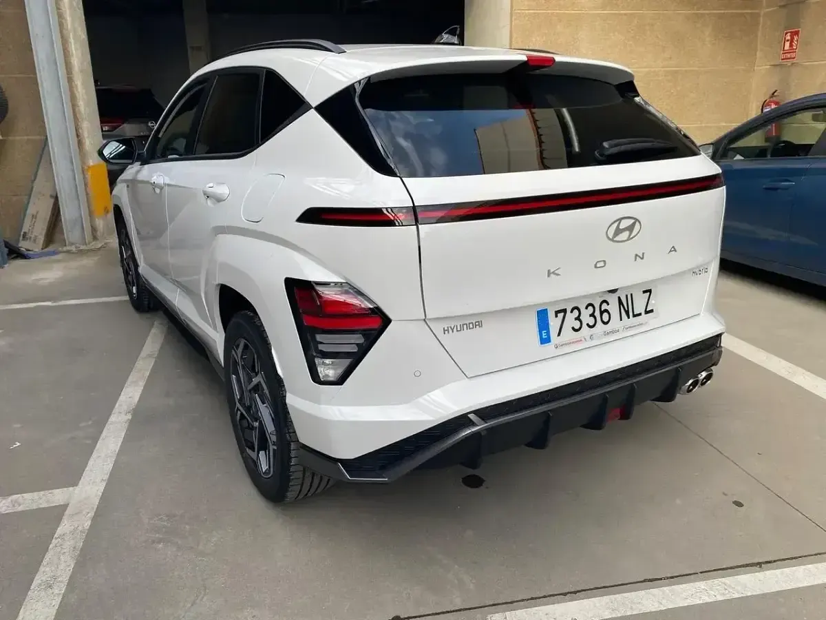 Nieuw Hyundai Kona N Line 138 PK (101 kW) 2026 Wit SUV
