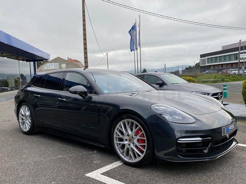 Usado Porsche Panamera Sport Turismo 460 CV (338 kW) 2019 Gris / plata Familiar