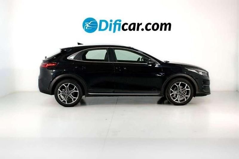 Usado Kia XCeed 120 CV (88 kW) 2021 Negro SUV