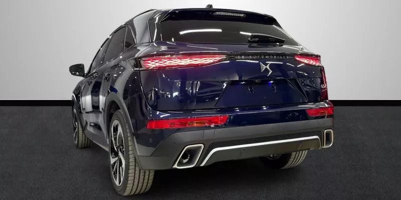 Usado DS Automobiles DS7 Crossback 300 CV (220 kW) 2024 Gris SUV