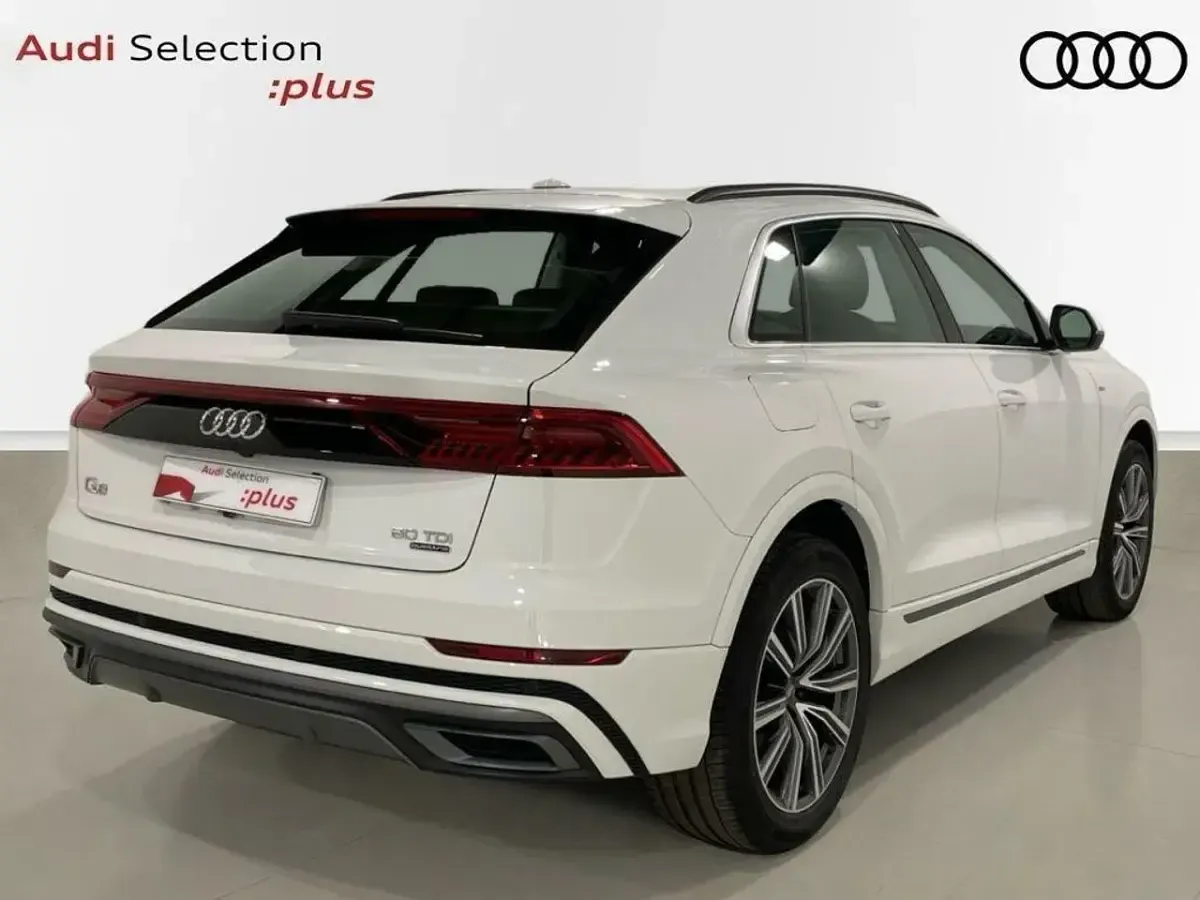Usado Audi Q8 S-Line 286 CV (210 kW) 2020 Blanco SUV