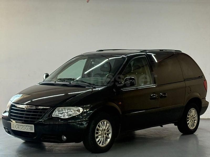 Usado Chrysler Voyager 150 CV (110 kW) 2006 Negro Monovolumen