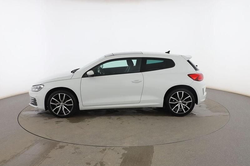 Usado VW Scirocco R-line BlueMotion 150 CV (110 kW) 2017 Blanco Coupe