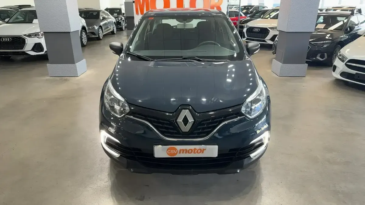 Usado Renault Captur Life 90 CV (66 kW) 2019 Azul SUV