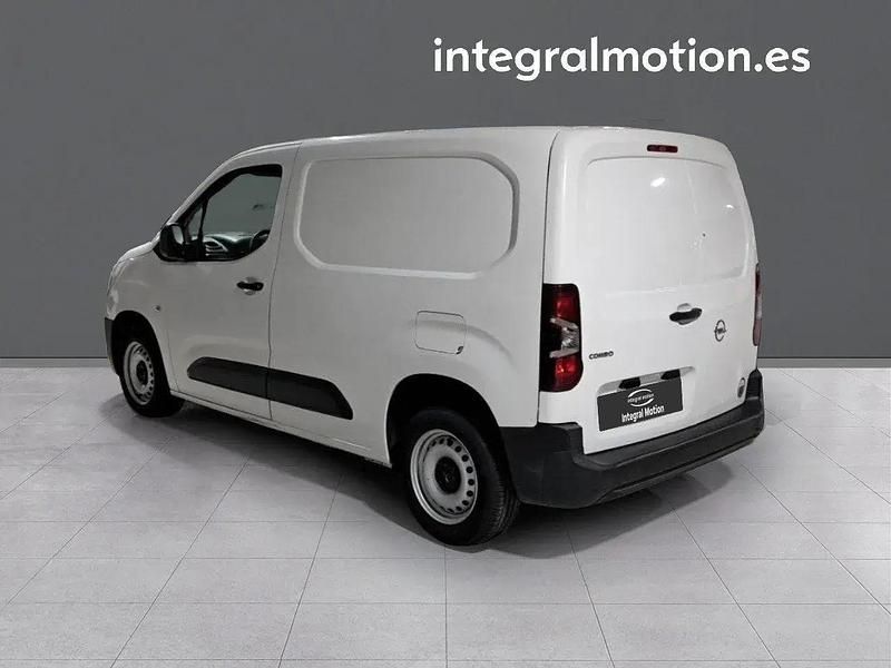 Usado Opel Combo 75 HP (55 kW) 2020 Branco Monovolume