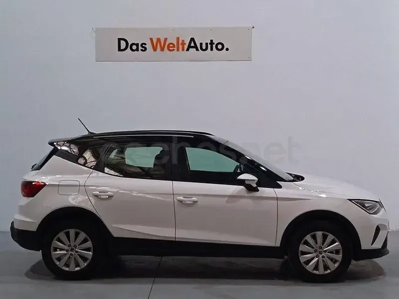 Usado Seat Arona Style 115 CV (84 kW) 2025 Blanco SUV