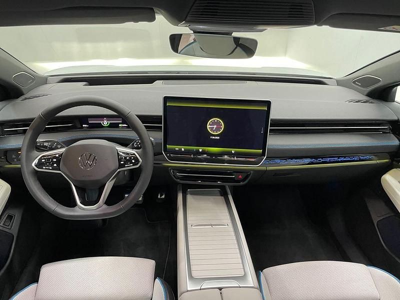 Usado VW ID.7 Pro 210 kW (286 CV) 2025 Blanco Utilitario