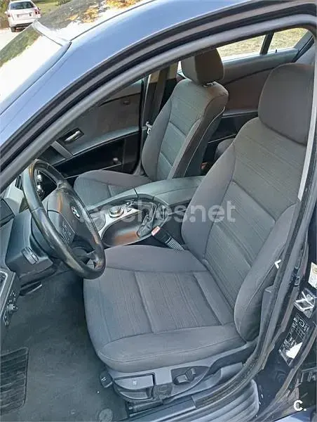 Usado BMW 520 136 CV (100 kW) 2005 Azul Berlina
