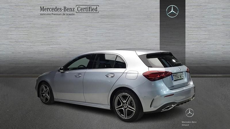 Usado Mercedes A200 AMG line 163 CV (119 kW) 2024 Gris