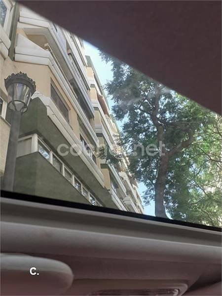 Usado Peugeot 207 Active 70 CV (51 kW) 2010 Gris / plata Berlina