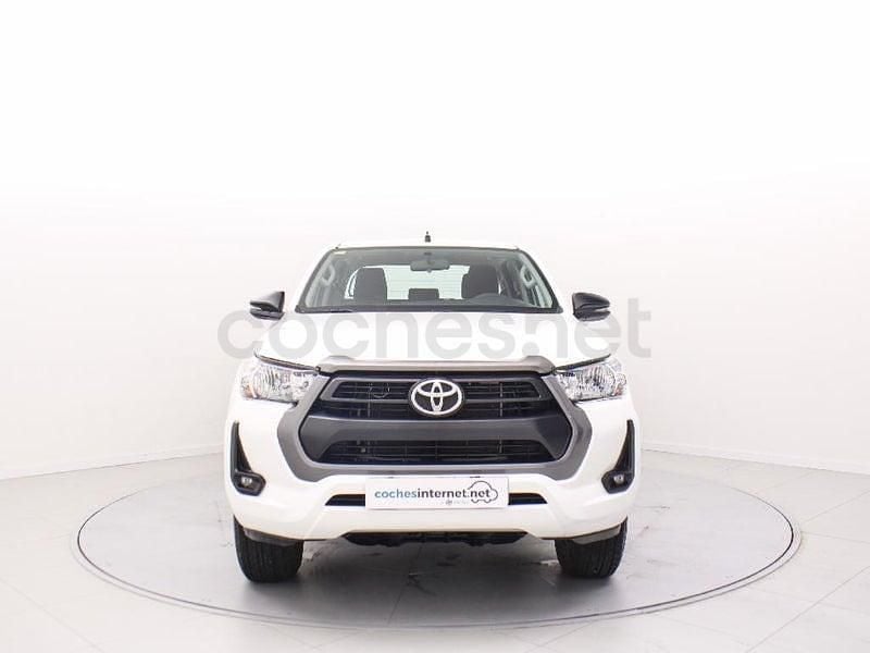 Usado Toyota HiLux 150 CV (110 kW) 2021 Blanco Pickup/Camioneta