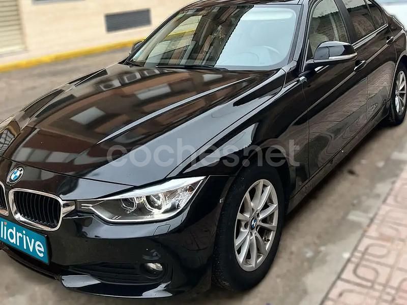 Usado BMW 316 116 CV (85 kW) 2015 Negro Berlina