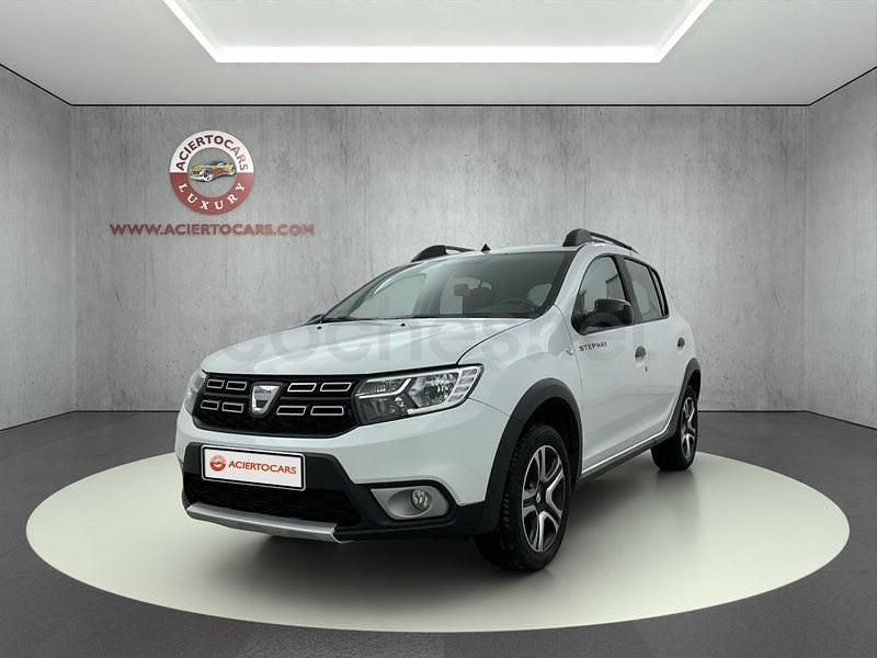 Usado Dacia Sandero Essentiel 100 CV (73 kW) 2020 Blanco Berlina