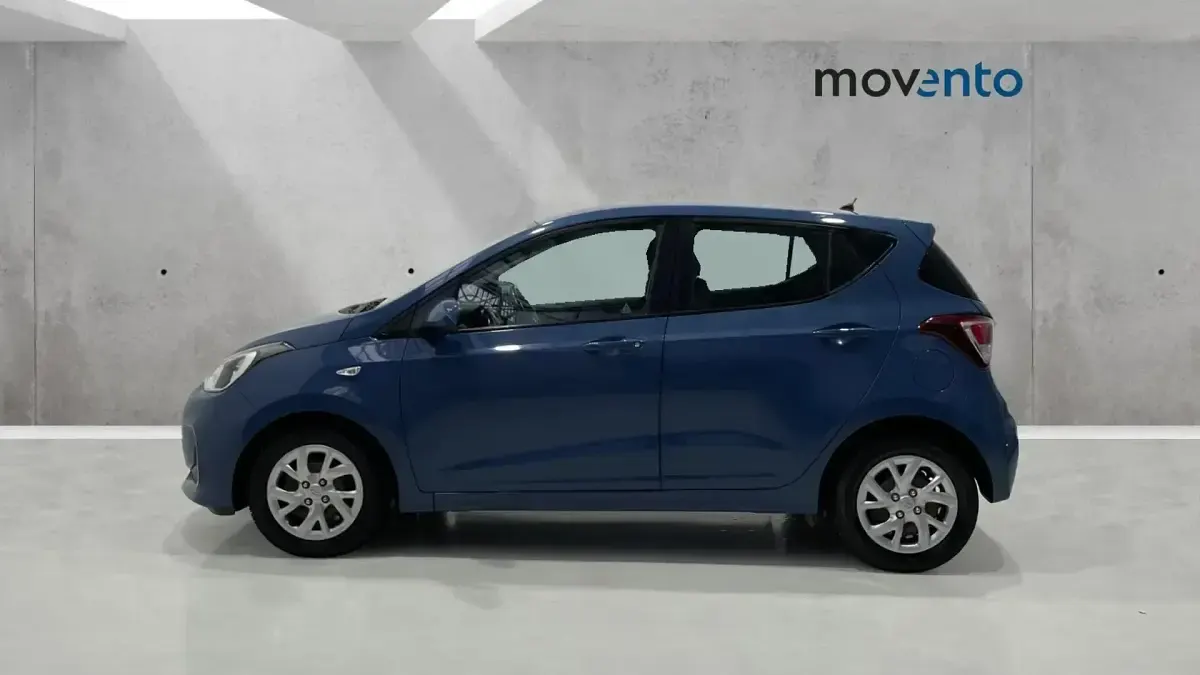 Usado Hyundai i10 66 CV (48 kW) 2018 Azul Utilitario