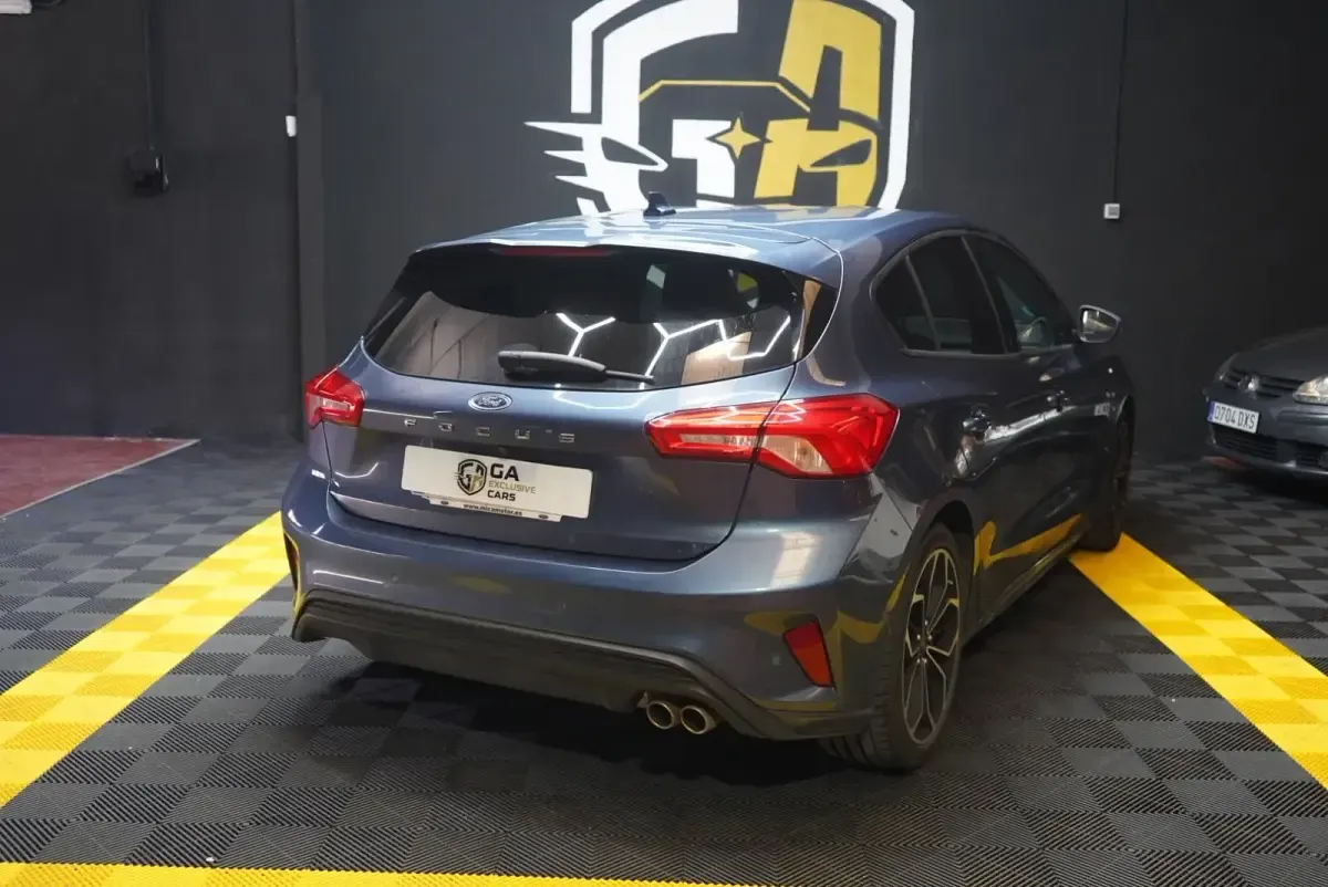 Usado Ford Focus ST-Line 125 CV (91 kW) 2019 Azul