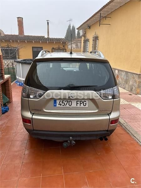 Beige Usado 2007 Mitsubishi Outlander Invite SUV | 10.200 € (Precio justo) - Imagen 1/4