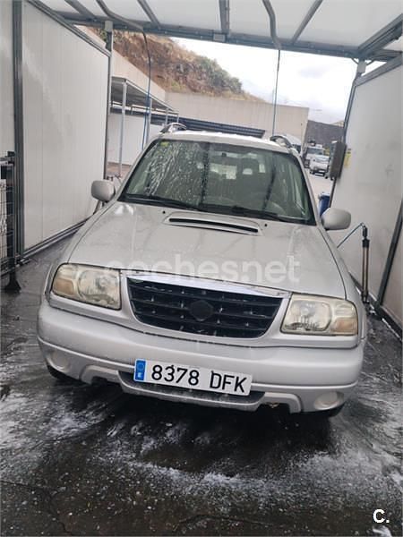 Gris / plata Usado 2004 Suzuki Grand Vitara SUV | 7200 € - Imagen 1/4