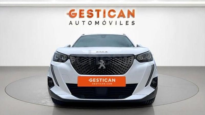 Usado Peugeot 2008 Allure 131 CV (96 kW) 2021 Blanco SUV