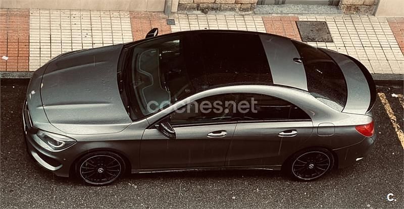 Usado Mercedes CLA220 Edition 1 170 CV (125 kW) 2014 Gris / plata Berlina