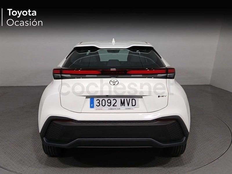 Usado Toyota C-HR Active 140 CV (102 kW) 2024 Blanco SUV