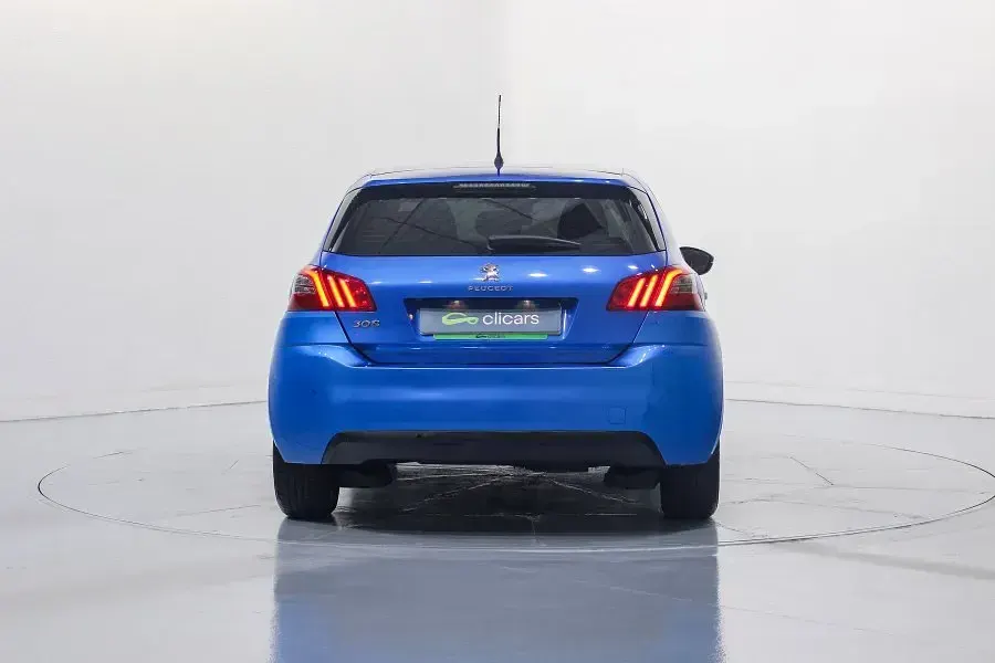 Usado Peugeot 308 Active 100 CV (73 kW) 2020 Azul Berlina