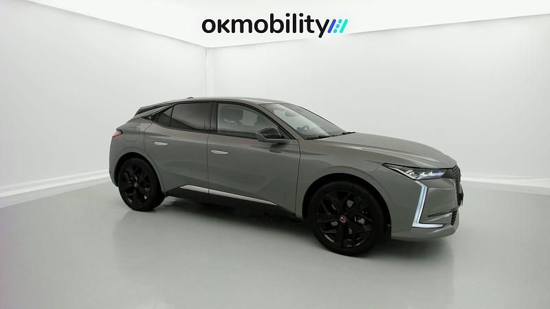 Usado DS Automobiles DS4 Performance Line Plus 225 CV (165 kW) 2022 Lacado gris SUV