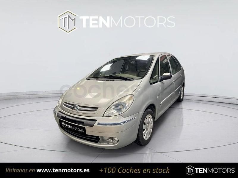 Usado Citroën Xsara Picasso 117 CV (86 kW) 2005 Gris / plata Monovolumen