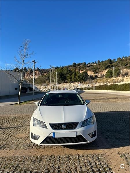 Usado Seat Leon ST FR 150 CV (110 kW) 2015 Blanco Familiar