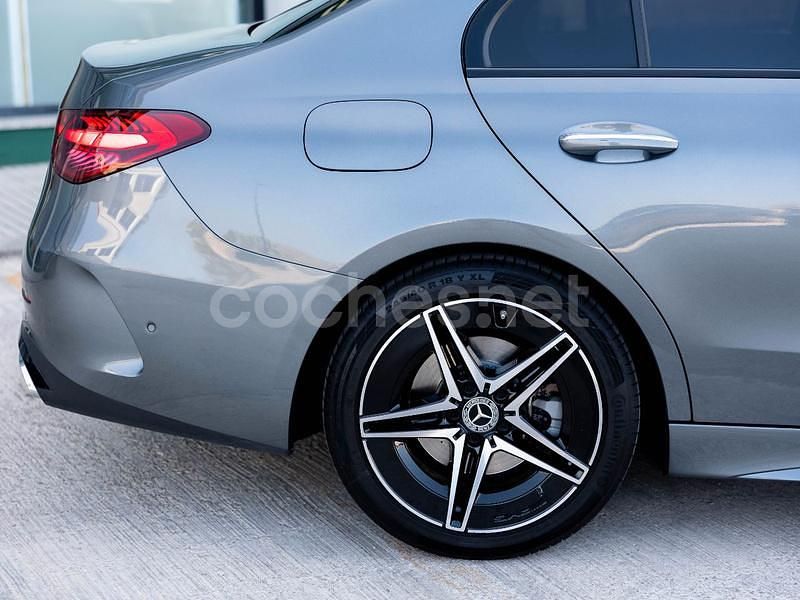 Usado Mercedes C200 204 CV (150 kW) 2022 Gris / plata Berlina